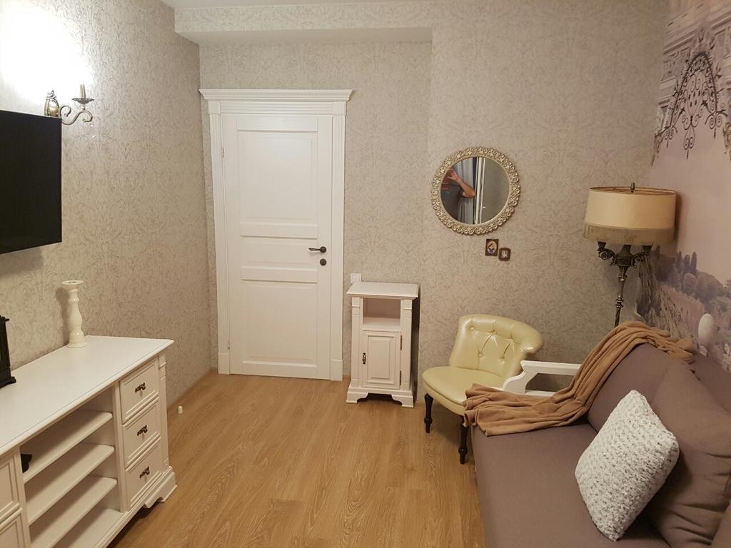 Comfort Apartment On Bogdanivska Street 7B Kiev Exterior foto